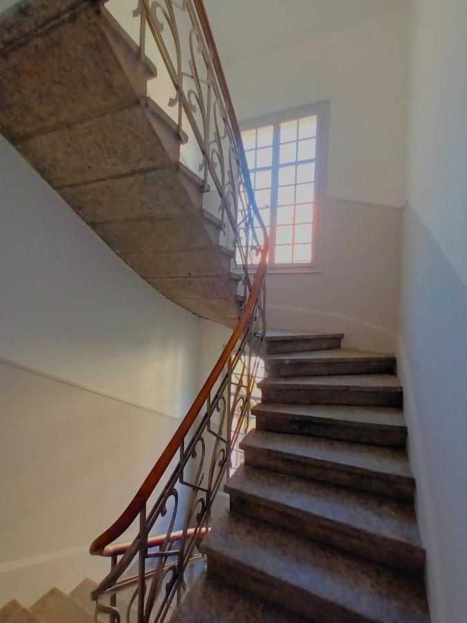Henry'S Apartments インターラーケン エクステリア 写真